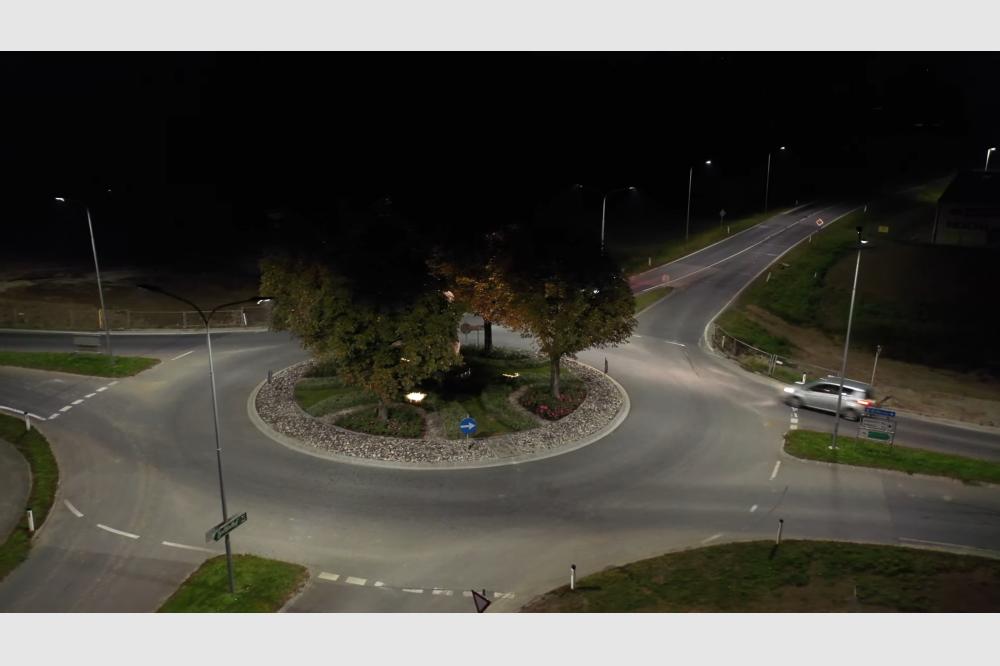 Smarte Technologie aus der Steiermark steuert LED-Beleuchtung an Nieder&ouml;sterreichischen Kreisverkehren